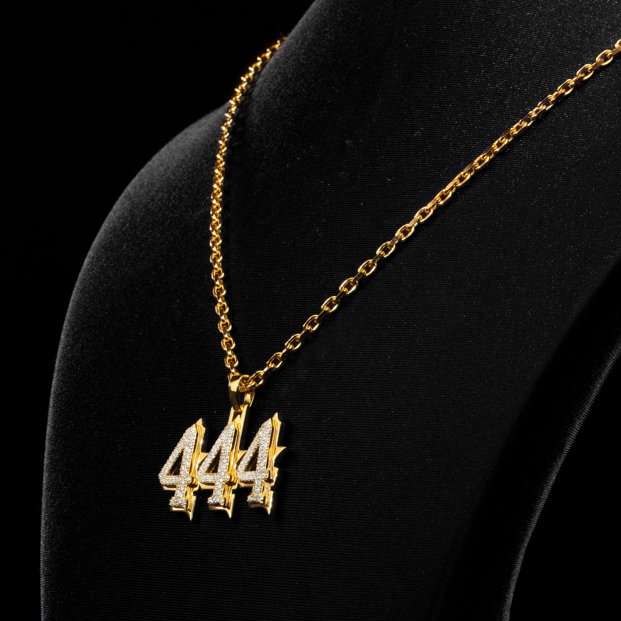 Set 444 Cadena + Dije Chapa de Oro 18k