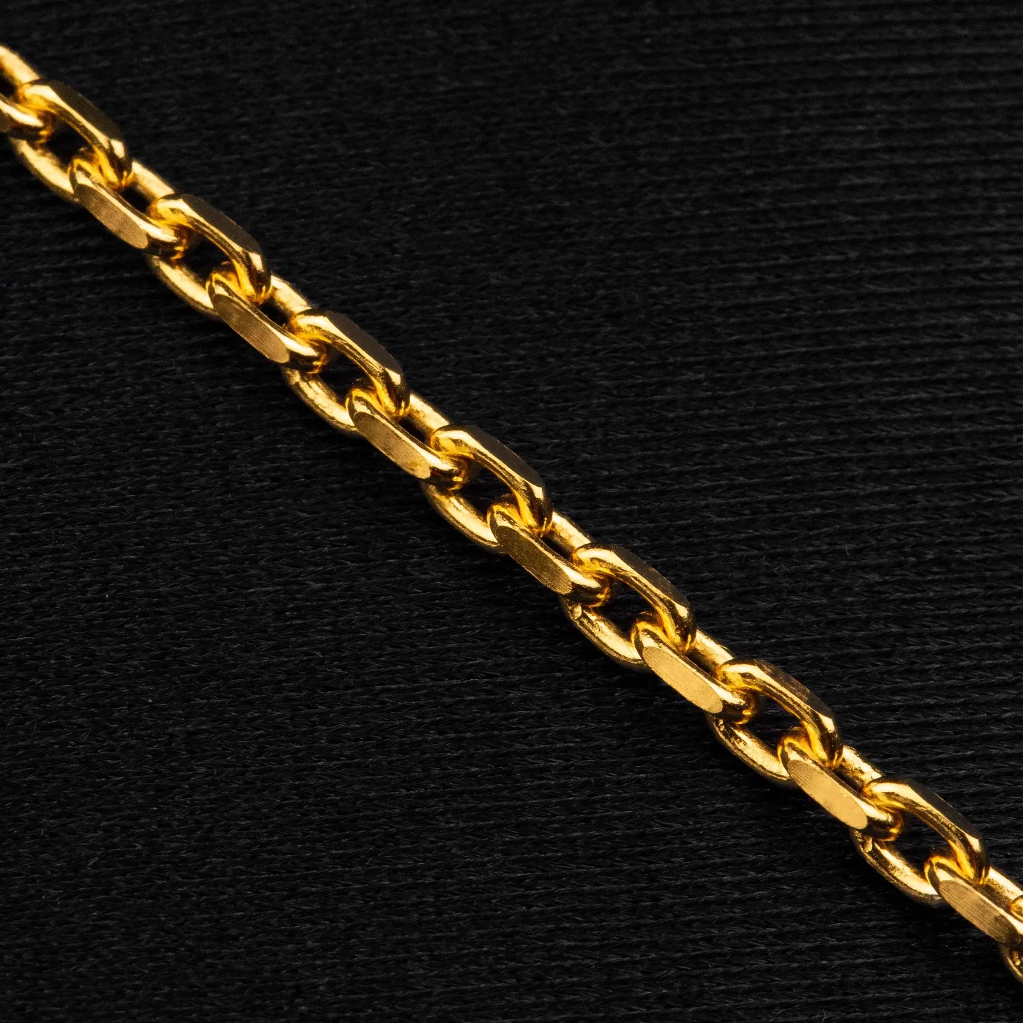 Cadena 444 Golden Chica